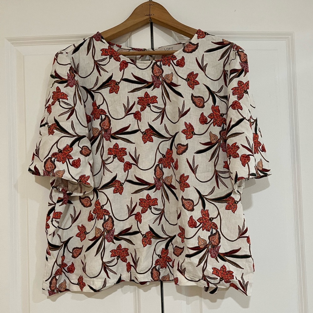 Beautiful print, LOFT blouse, Women’s Large, linen blend